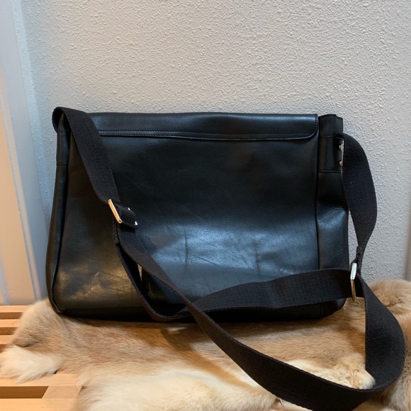 Reiss Bags Reiss Mens Leather Messenger Bag Poshmark
